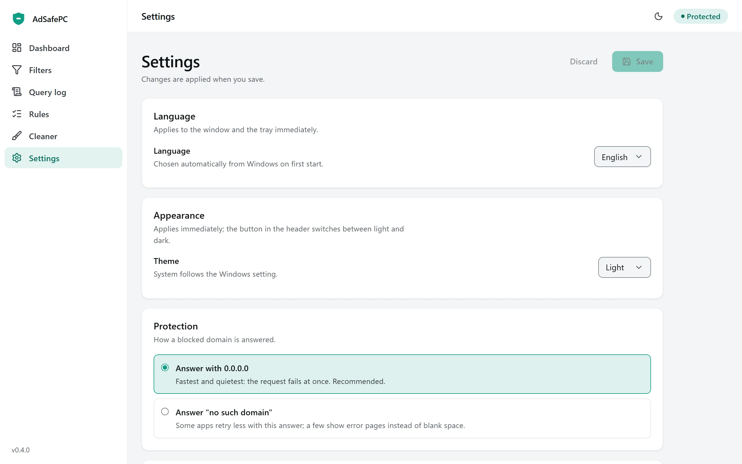 Settings with DNS upstream choices, blocking mode, network adapters, language and startup options